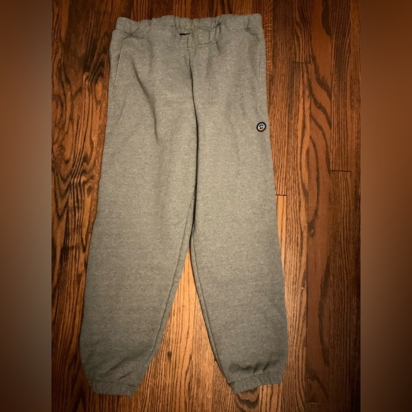Patagonia Pants - Patagonia Fitz Roy Icon Uprisal Sweatpants - Size L